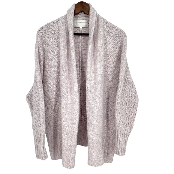 Anthro Angel of the North Light Grey Chunky Knit Dolman Sleeve Cardigan - Picture 2 of 10